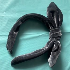 Blue-grey velvet knot band—FREE with bundle!